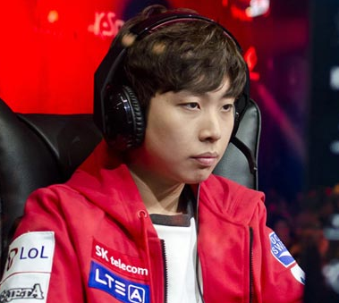 knight ：想在这次大赛中遇到Faker，想为复仇去年的世界赛之仇